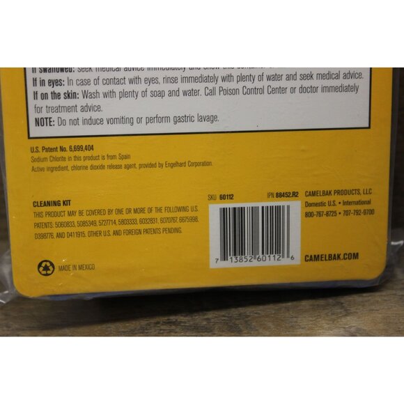 Camelbak Cleaning Kit New Hydration Reservoir Brushes Tabs Dryer System Set - Picture 5 of 9